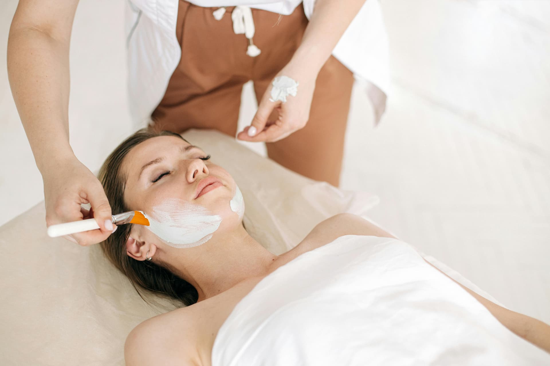 Gentle Yet Effective Face Treatments for Sensitive Skin